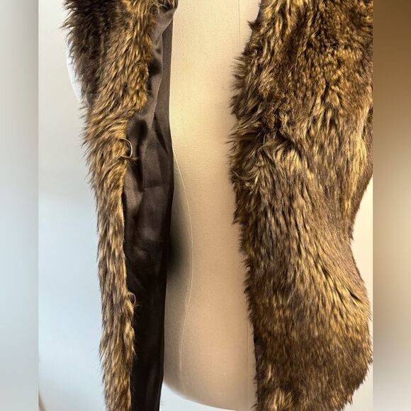 Baguda faux fur - Picture 5 of 13